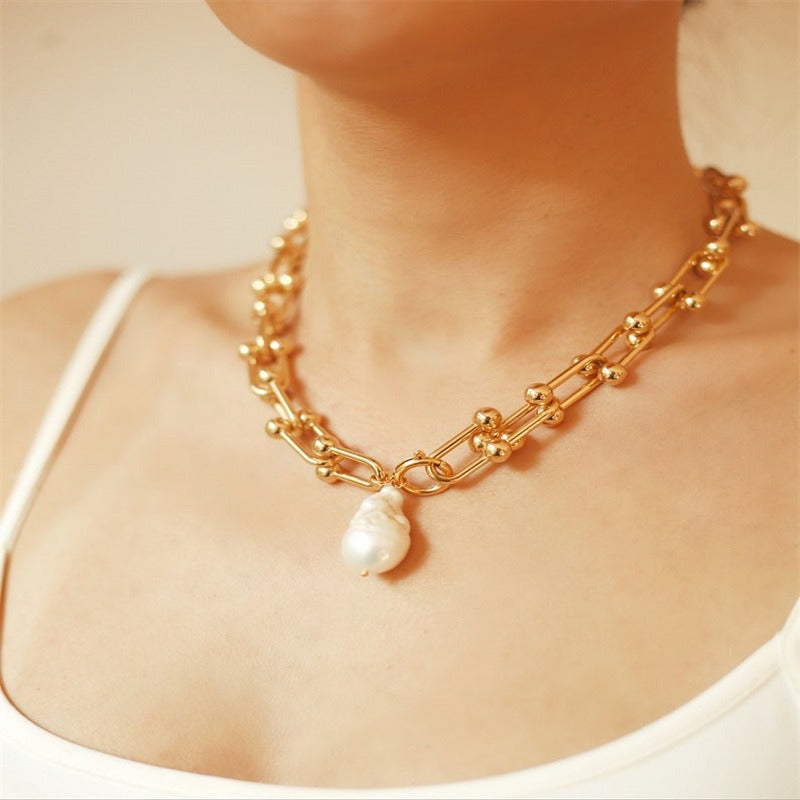 European and American Jewelry Baroque Pearl Necklace Gold Short Fat Chain Sweater Chain Womens Design Sense Versatile