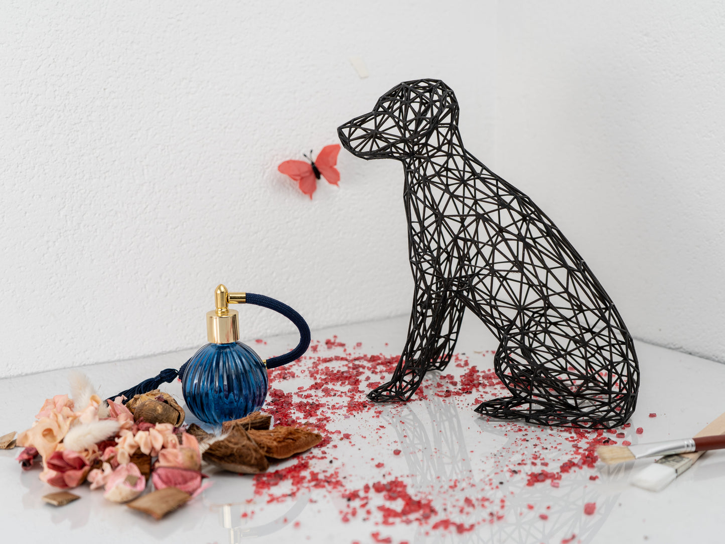 Elegant Labrador Wire Art Sculpture – Modern Decor in Black or White